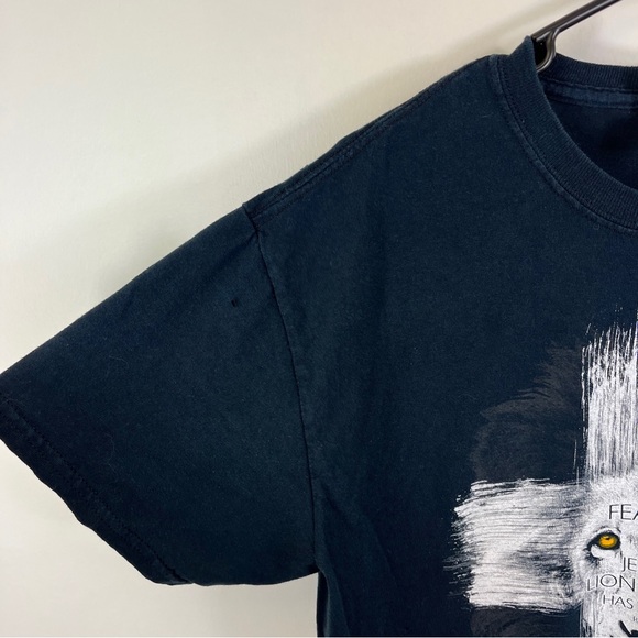 Fear Not For Jesus Lion Of Judah Triumphed T-Shirt Religious Jesus Tee Y2ks Sz M - Picture 5 of 16